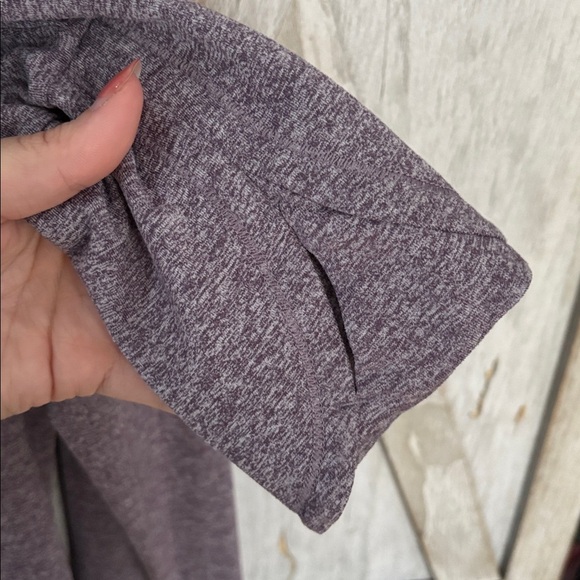 Athleta Sz L Uptempo top / purple - Picture 5 of 8